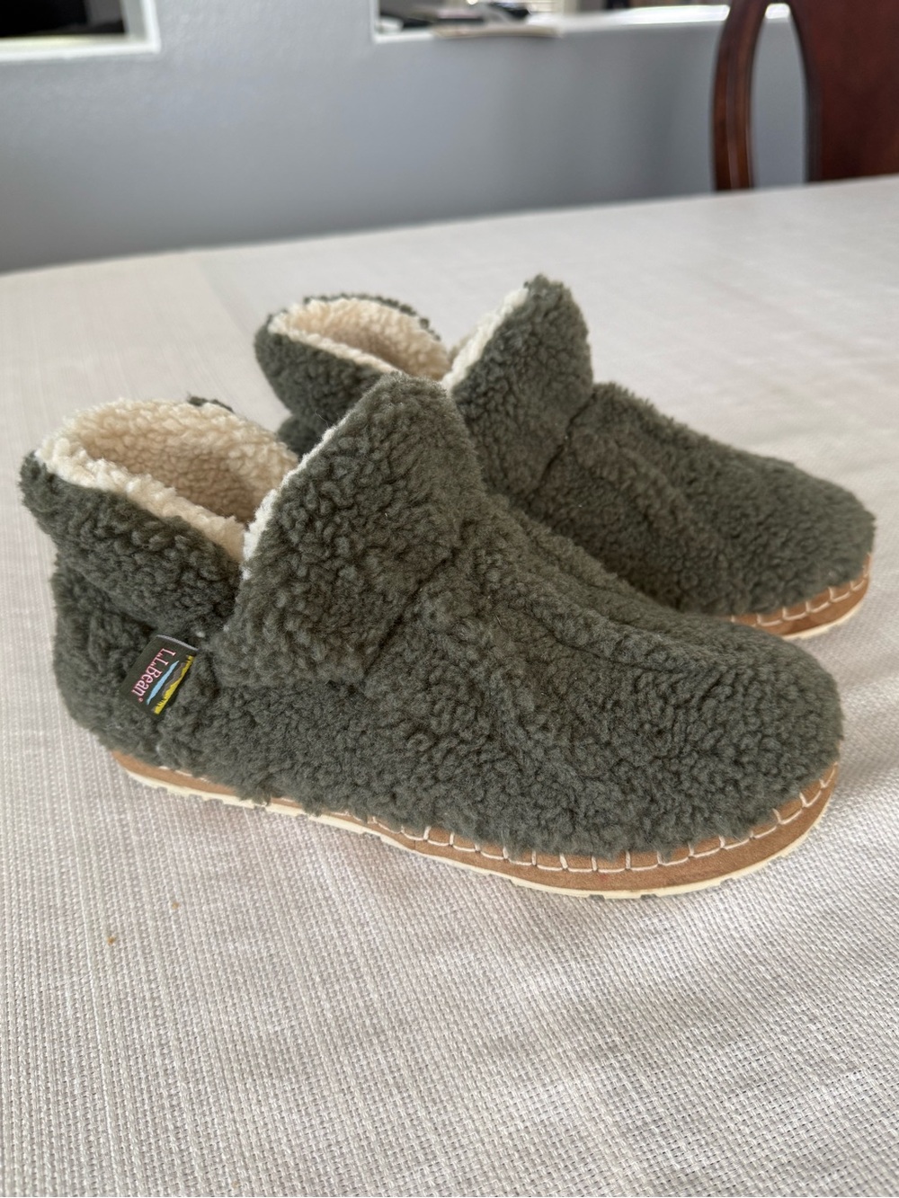 L.L bean Cozy Olive Sherpa Slipper Boots